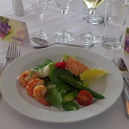 Hotel Hojbyso 3*