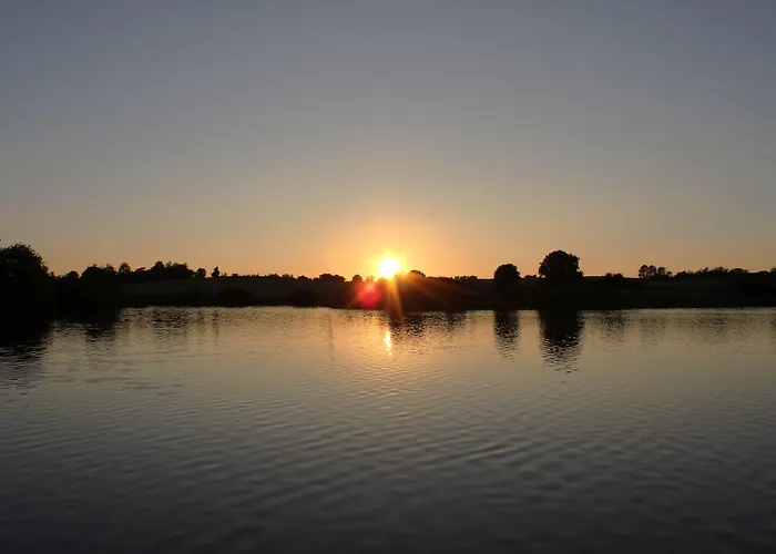 Hojbyso فندق 3*